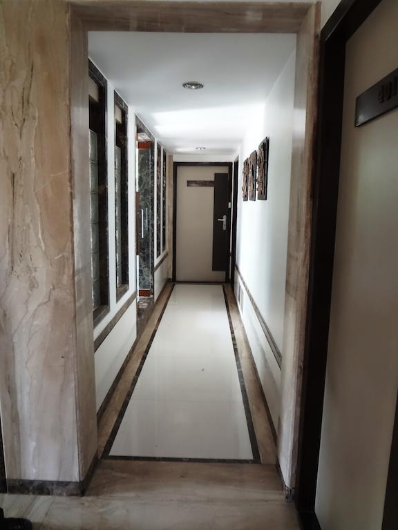 Hotel Ashwin Mumbai  Buitenkant foto