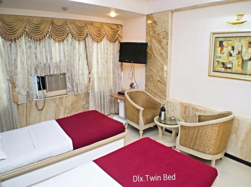 Hotel Ashwin Mumbai  Buitenkant foto