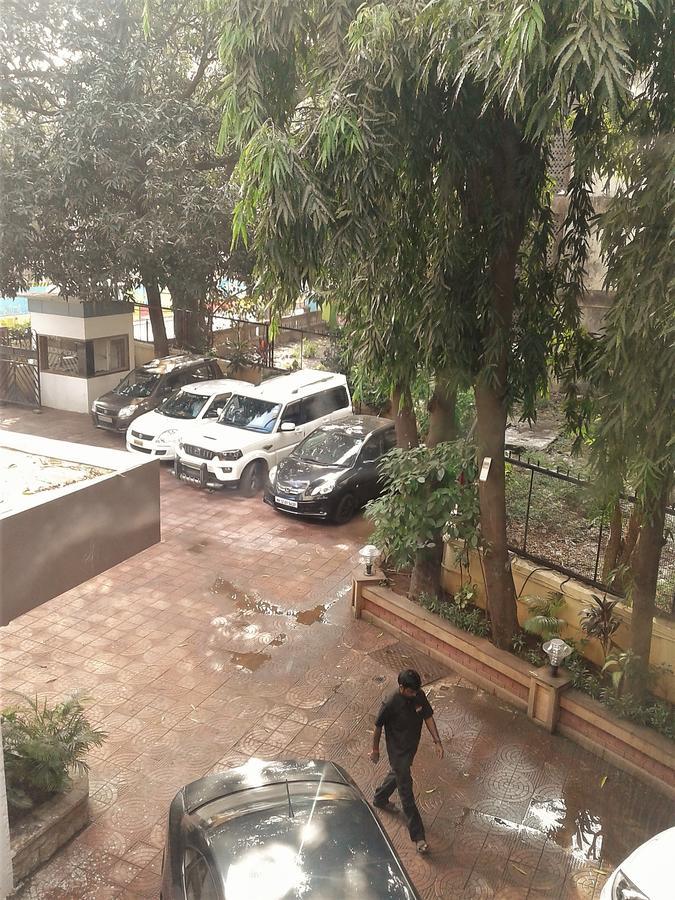 Hotel Ashwin Mumbai  Buitenkant foto