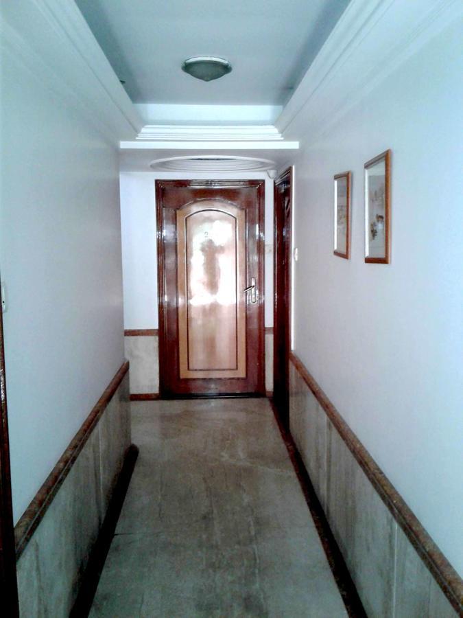 Hotel Ashwin Mumbai  Buitenkant foto
