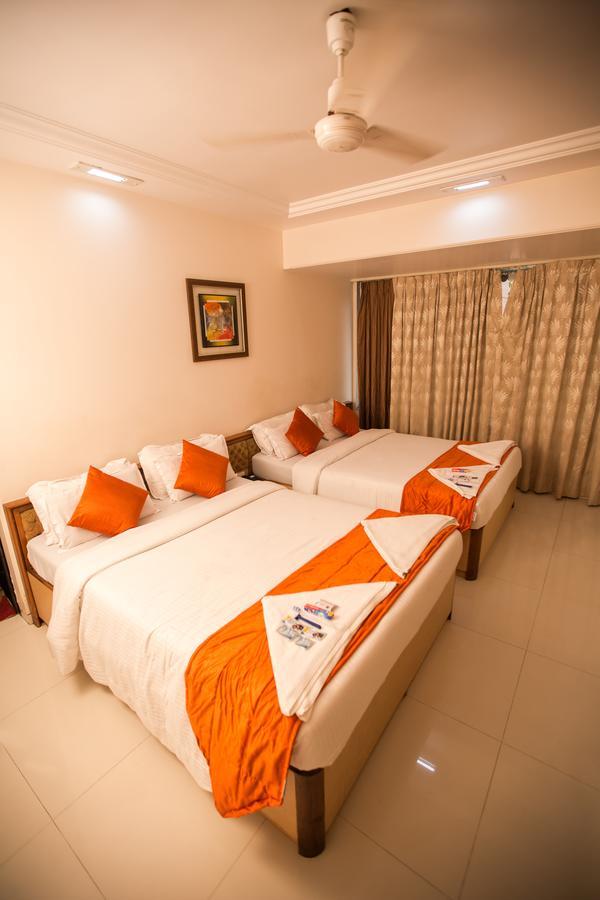 Hotel Ashwin Mumbai  Buitenkant foto
